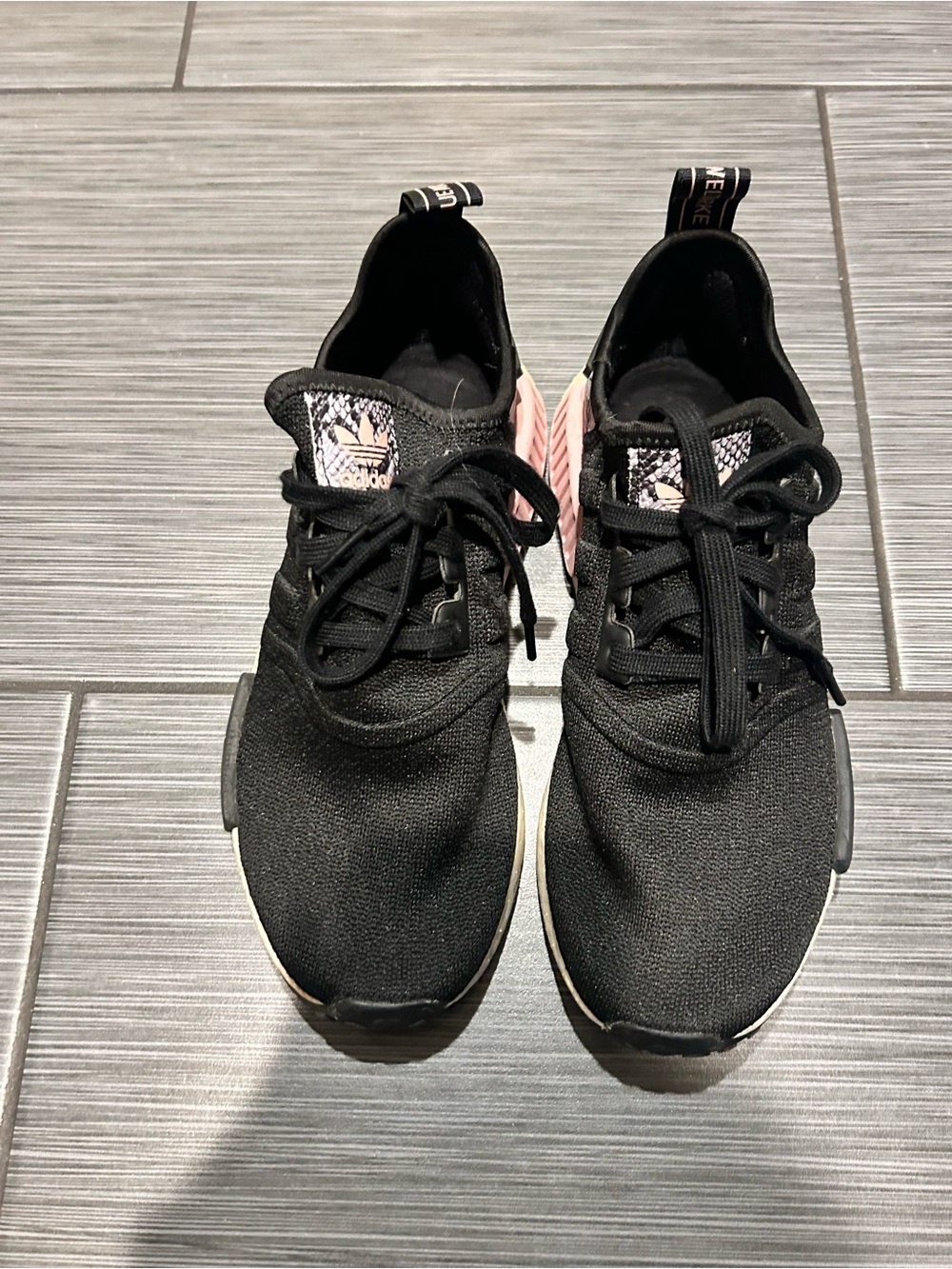 adidas Women’s Black and Light Pink Sneakers